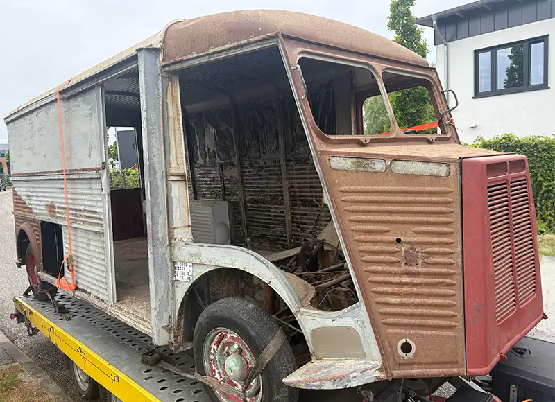 Oldtimer-Laster-vorher